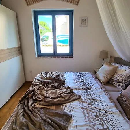 Andrea * بوريتش